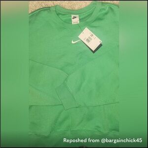 Nike Green Sweatshirt